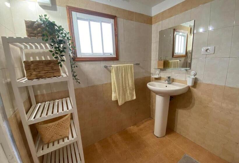 آپارتمان 1 خوابه با تراس, B&b And Apartments El Charco Azul