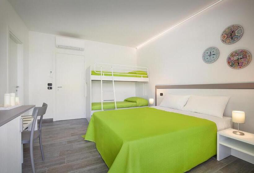 Quarto Quádruplo Estandar, B&b I Tre Olivi