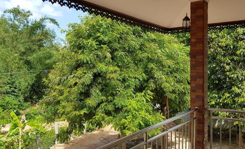 Номер Стандарт, Khwahol Guesthouse
