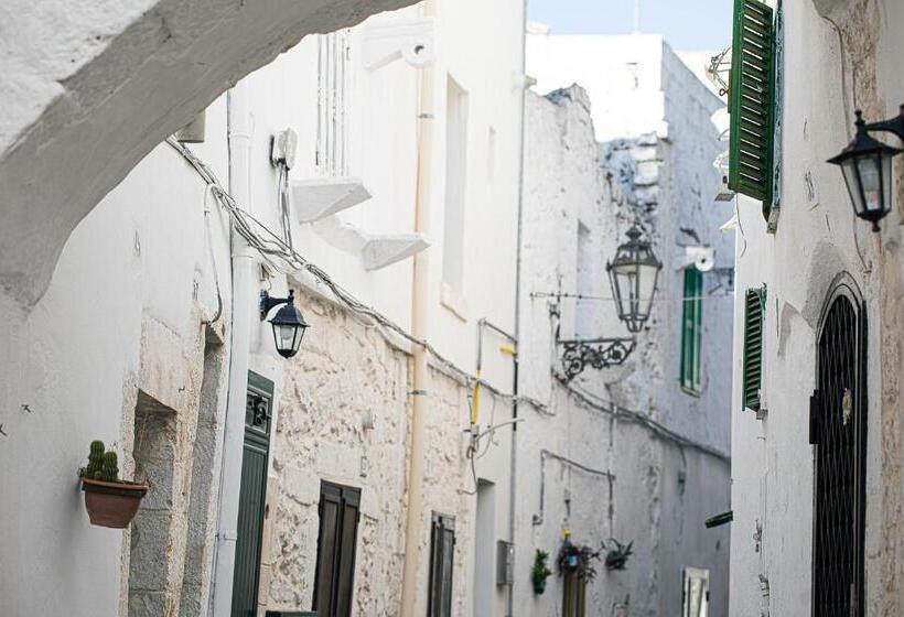 Quarto Deluxe Vista Mar, Radici Ostuni