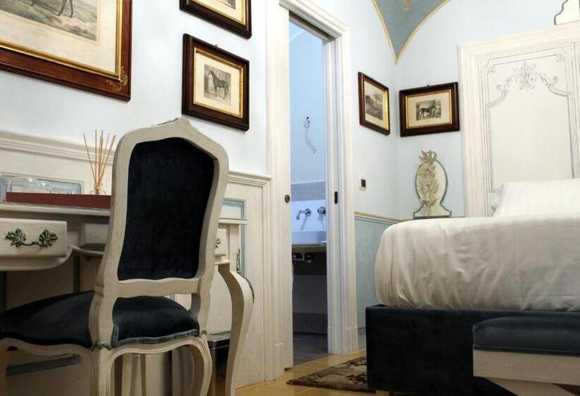 اتاق استاندارد, Les Suite Royales