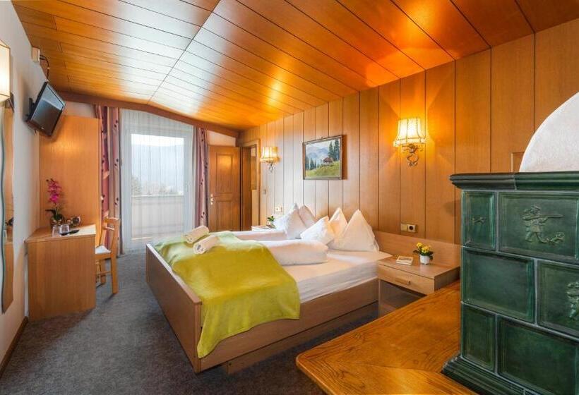 Номер Стандарт, Moserhof