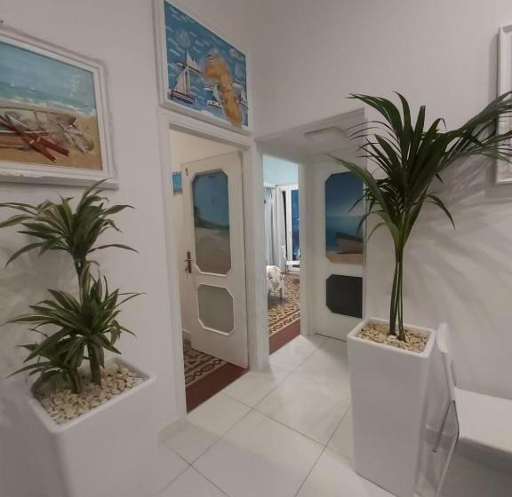 اتاق استاندارد سه نفره, Casa Privata Relax Piazza Maria Anania Vico N4