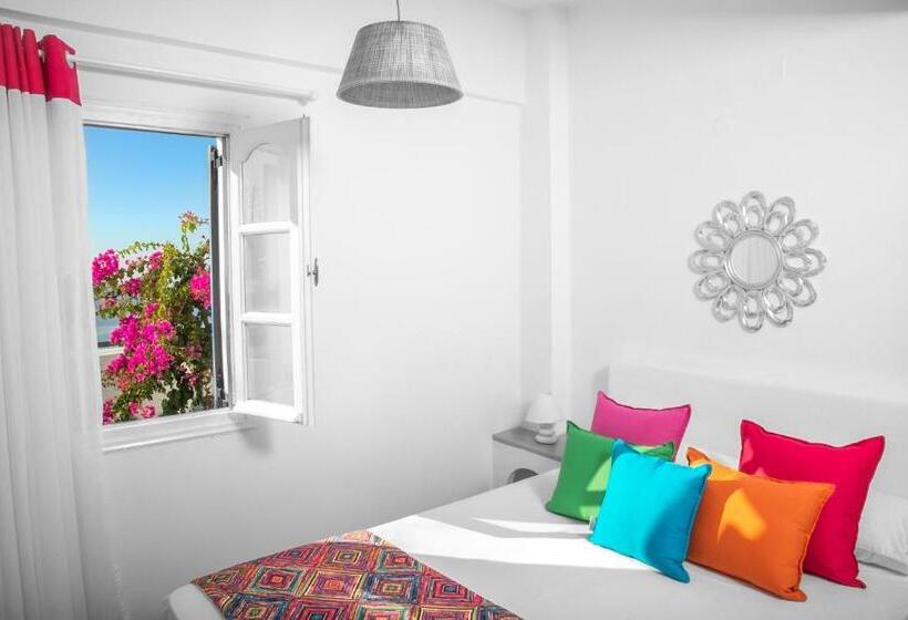 سوئیت با چشم‌انداز, Abelonas Retreat