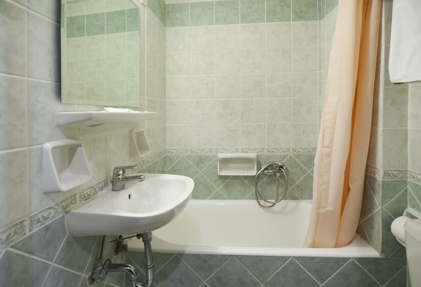Habitació Estàndard, Artemis