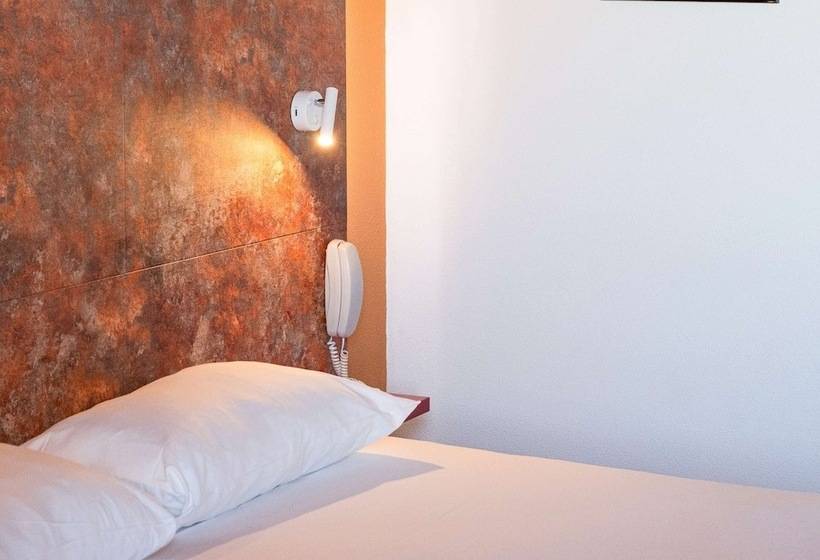 Номер Стандарт, Ibis Styles Toulouse Cité Espace