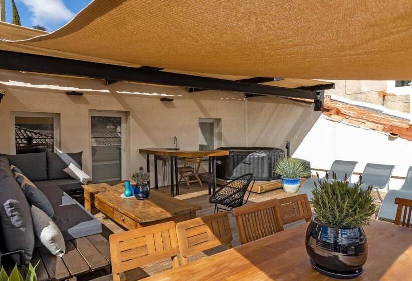 Номер Стандарт с Террасой, La Terrasse De Tiss