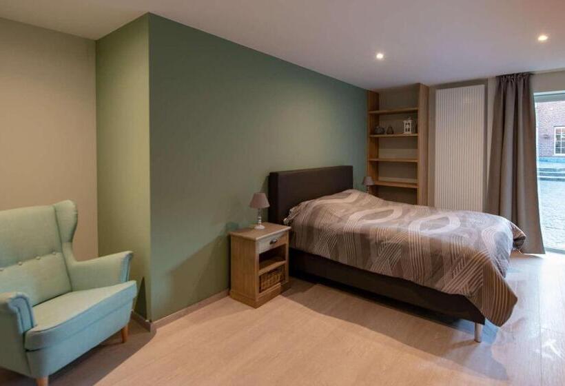 Номер Стандарт Вид на Сад, B&b  T Oezent