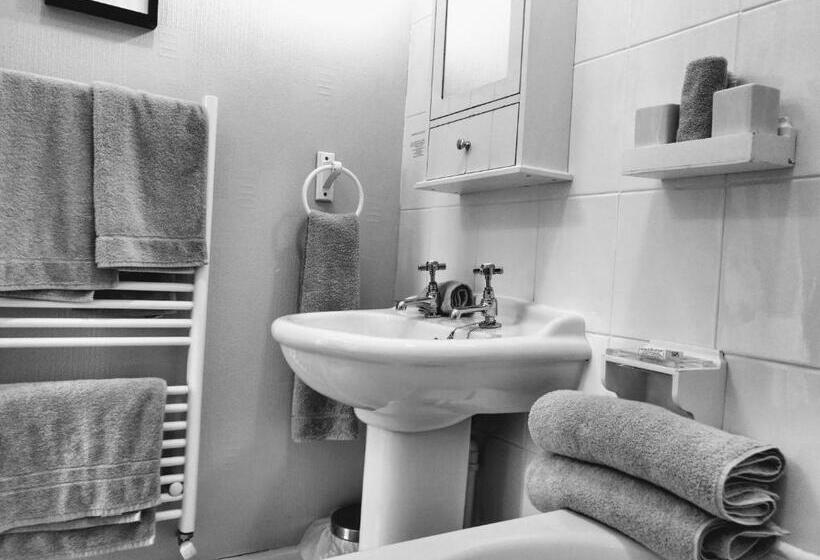 Номер Стандарт, Rutland West Guest House