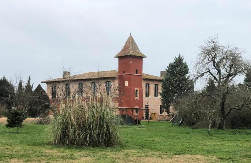 Номер Стандарт, Chateau Fourclins