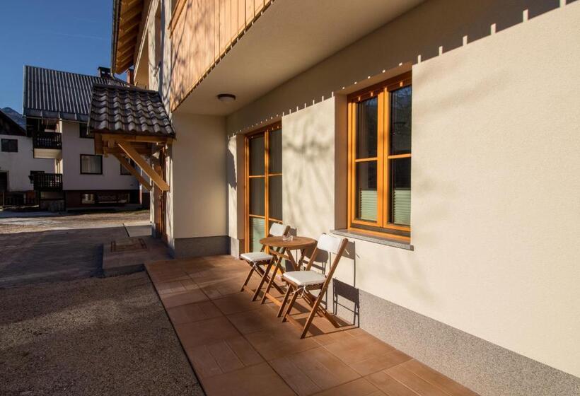 آپارتمان 1 خوابه همکف, Apartments & Rooms Pr  Skalovc