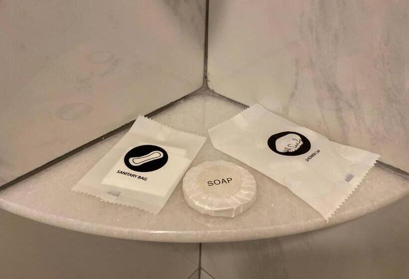 스위트, Zone Hotels, Telok Panglima Garang