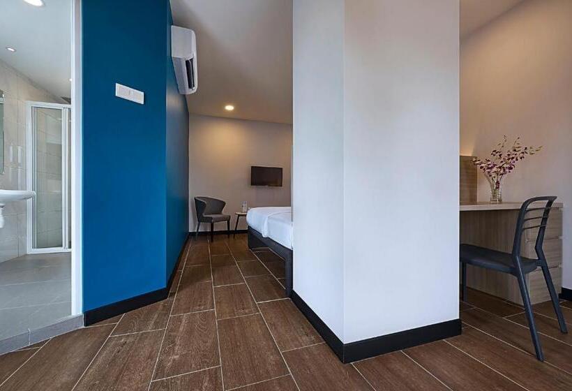스위트, Zone Hotels, Telok Panglima Garang