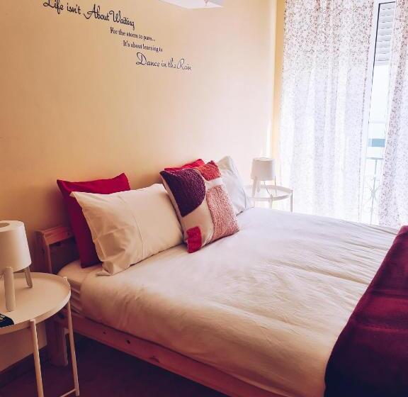 اتاق استاندارد با تراس, Downtown Guest House