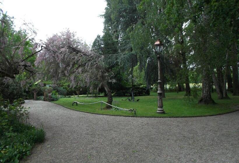 Quarto Estandar Vista Jardim, Bedloire