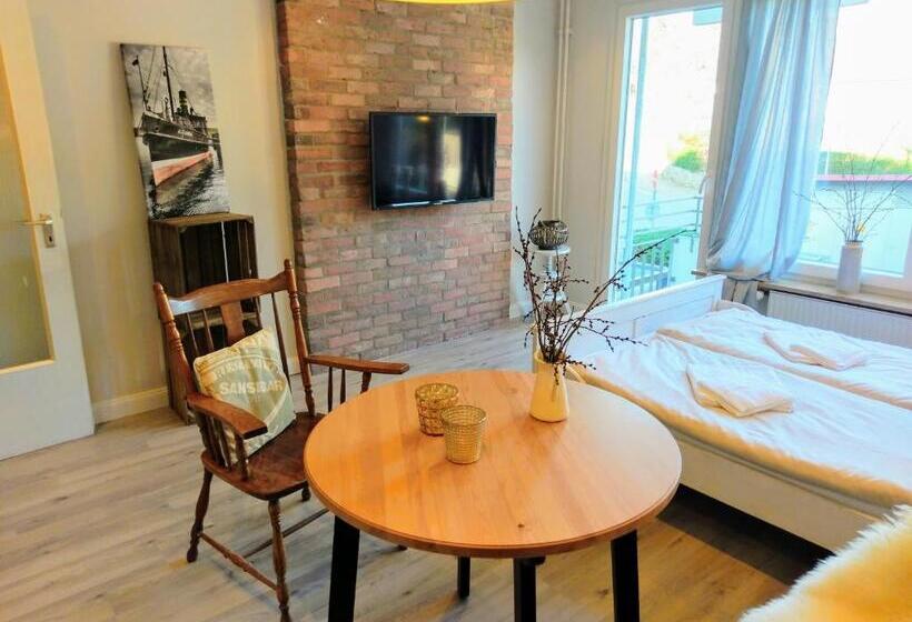 Номер Deluxe с Балконом, Apartment Strandkorb