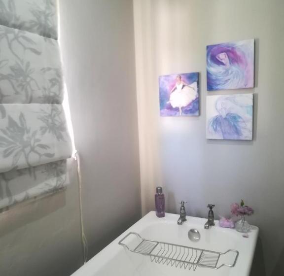Номер Стандарт Совместная Ванная, Roscommon Guest House