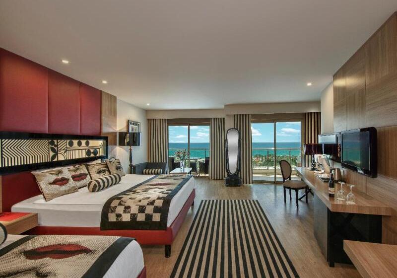 Junior Suite Side Sea View, Delphin Imperial Lara