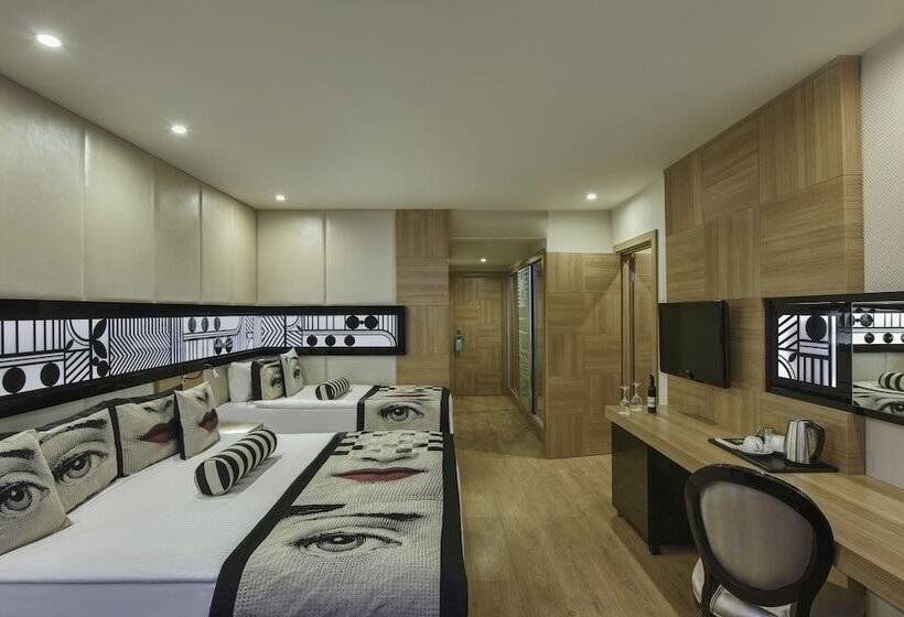 Superior Room Side Sea View, Delphin Imperial Lara