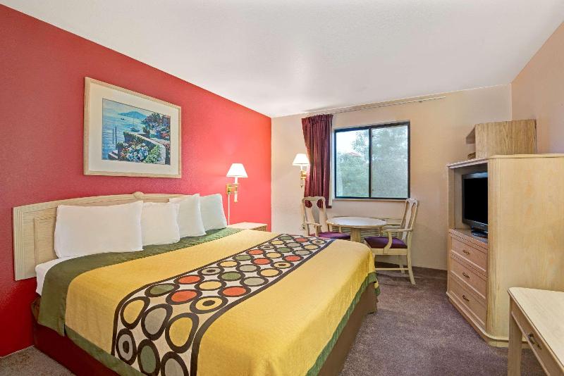 Suite 2 Dormitoris, Embassy Suites San Antonio Riverwalk Downtown