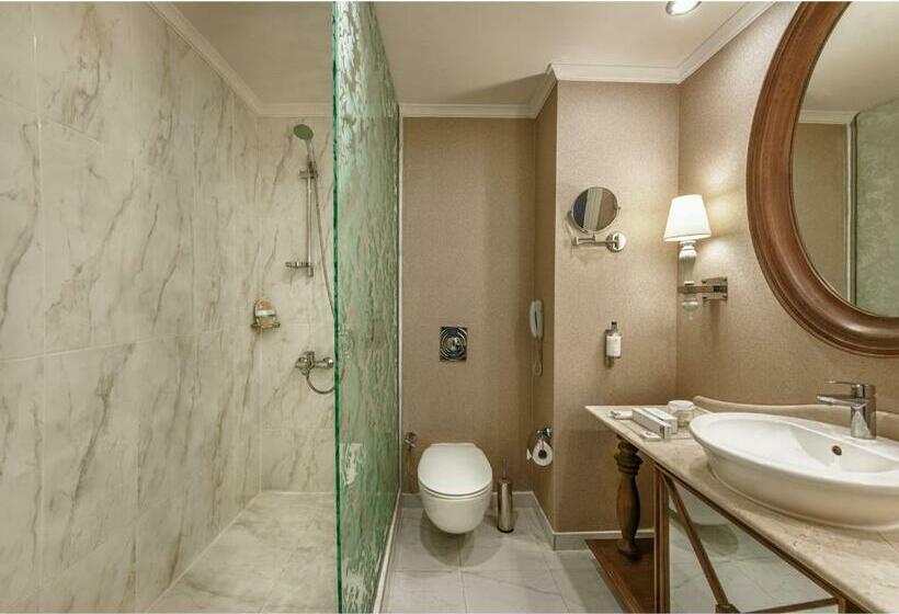 اتاق استاندارد چهار تخته, Kaya Artemis Resort & Casino