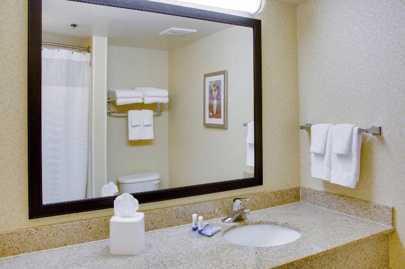 اتاق استاندارد سه تخته با چشم‌انداز استخر, Jaal Riad Resort - Adults Only