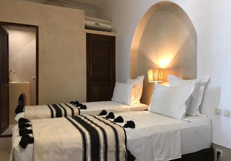 اتاق لوکس, Riad Dar Zaman