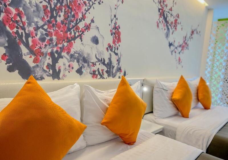 اتاق چهارنفره مدیریتی, Sino House Phuket Hotel   Sha Plus