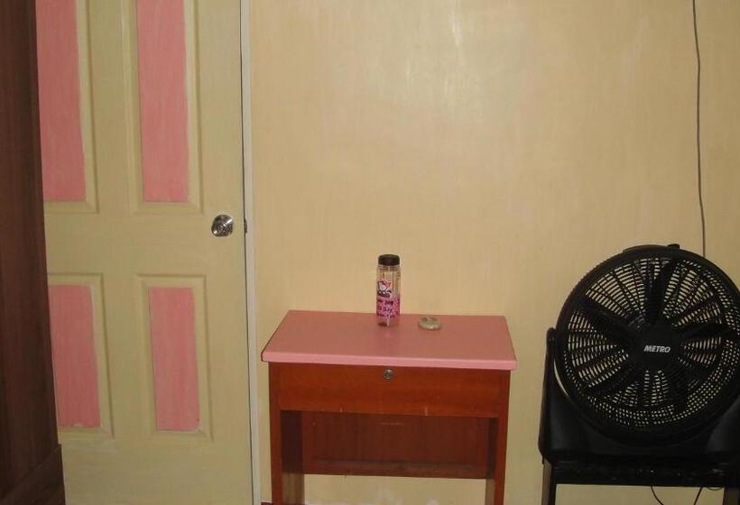 اتاق چهار تخته با دستشویی مشترک, Jcp Room Rentals