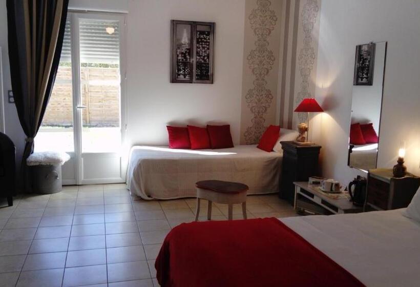 舒适三人间, Chambres Et Tables D Hotes  O Doux Matins  Aux Portes De Chinon