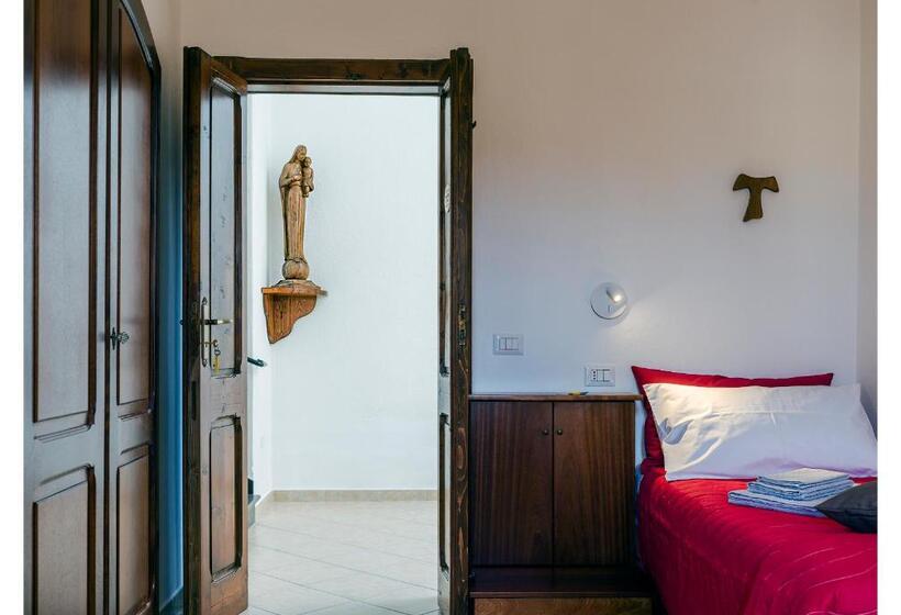 اتاق استاندارد یک نفره, Monastero Santa Chiara Guest House