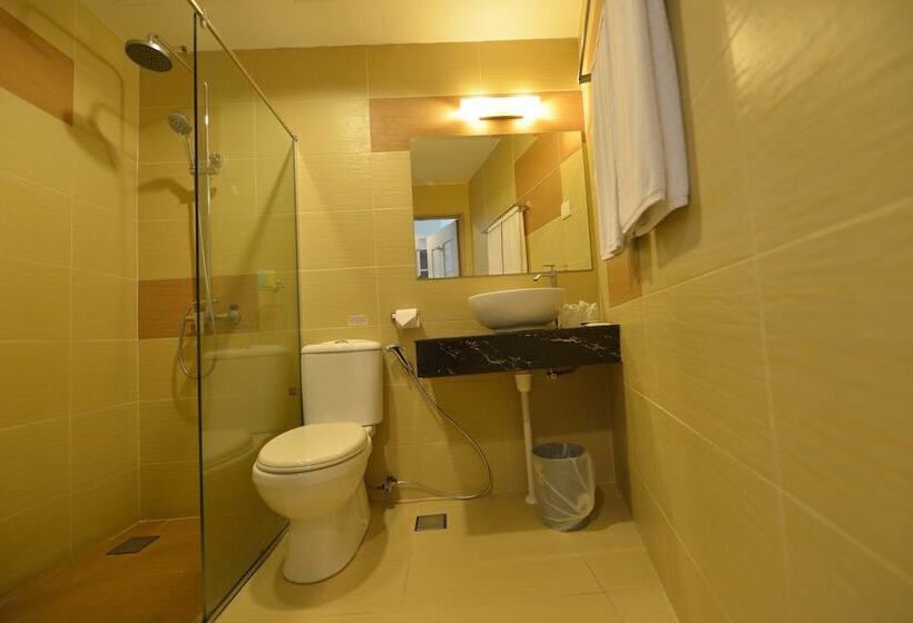 اتاق سوپریور با چشم‌انداز شهر, Abell Hotel Kuching