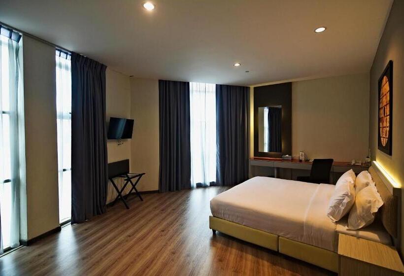 اتاق دلوکس با تخت کینگ و چشم‌انداز شهر, Abell Hotel Kuching