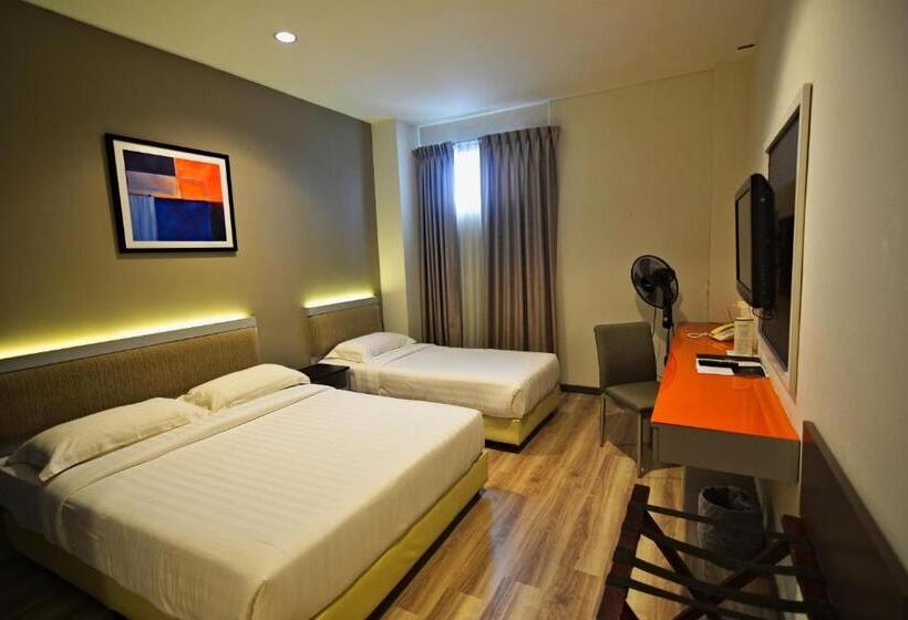 اتاق لوکس خانوادگی, Abell Hotel Kuching