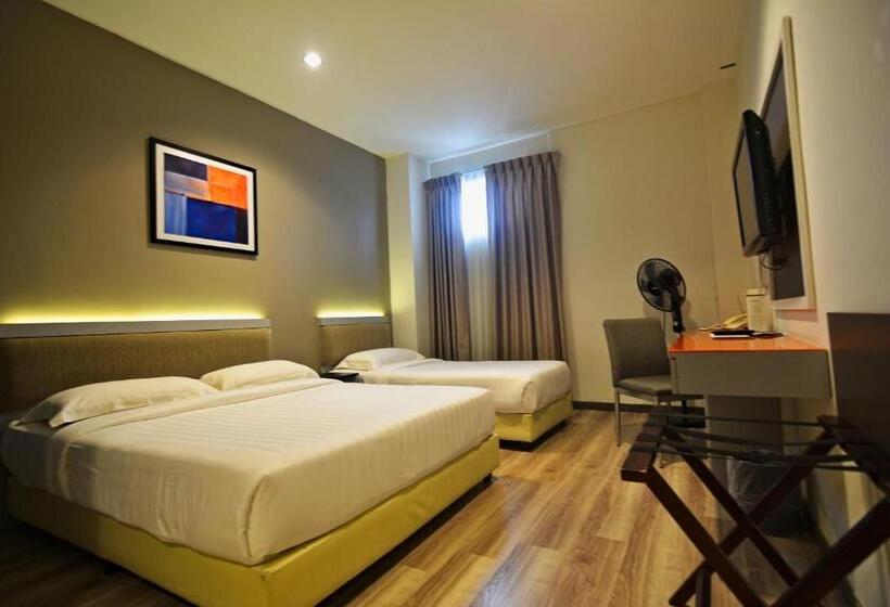 Семейный Номер Deluxe, Abell Hotel Kuching
