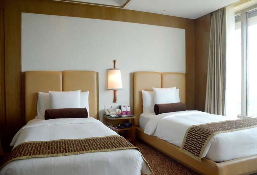 اتاق استاندارد, Crowne Plaza New Delhi Okhla, An Ihg
