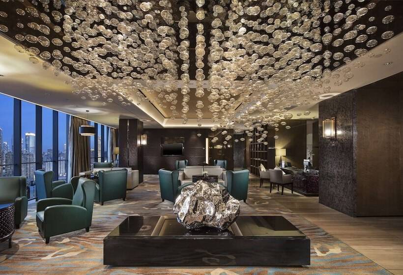 Номер Executive, Hilton Guangzhou Tianhe
