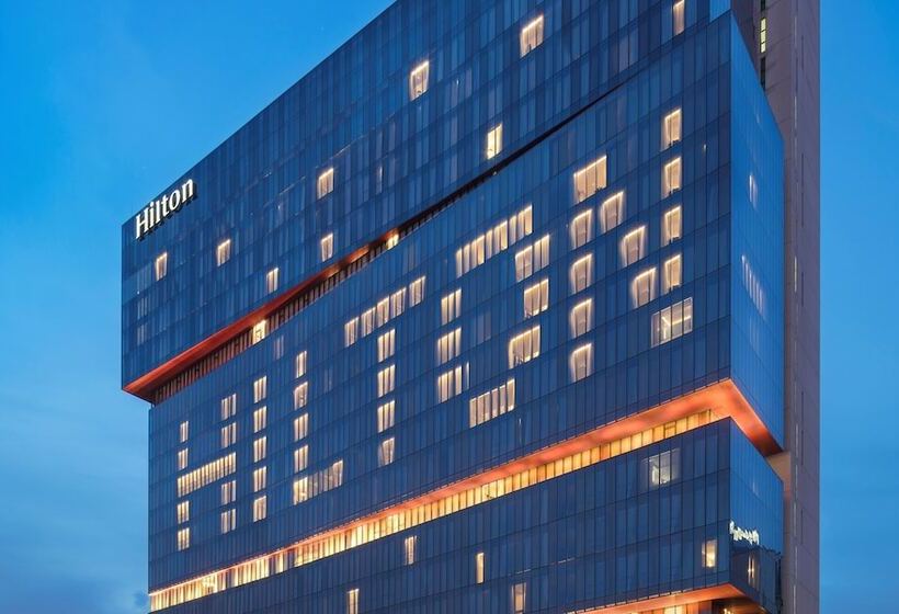 Номер Стандарт, Hilton Guangzhou Tianhe