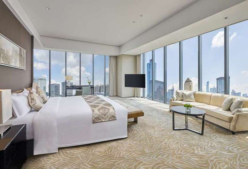Suite Prezydencki, Hilton Guangzhou Tianhe