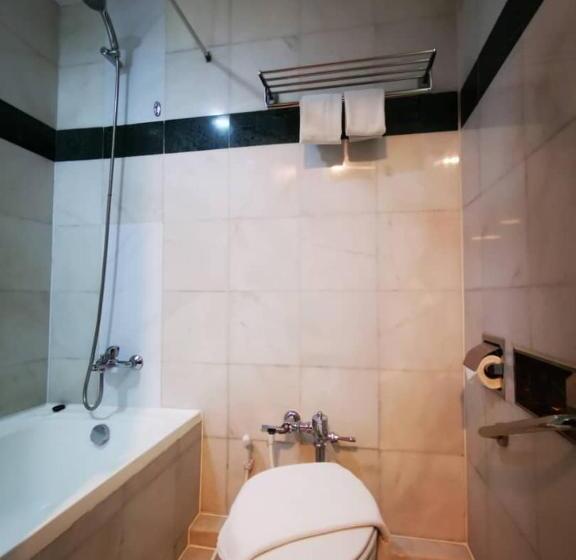 Президентский Люкс, Regalodge Hotel & Spa