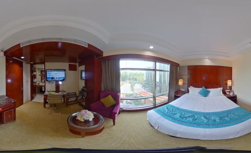 اتاق لوکس, Skycity Hotel Gurgaon