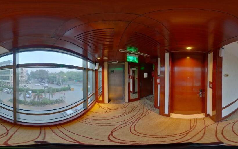 اتاق لوکس یک تخته, Skycity Hotel Gurgaon