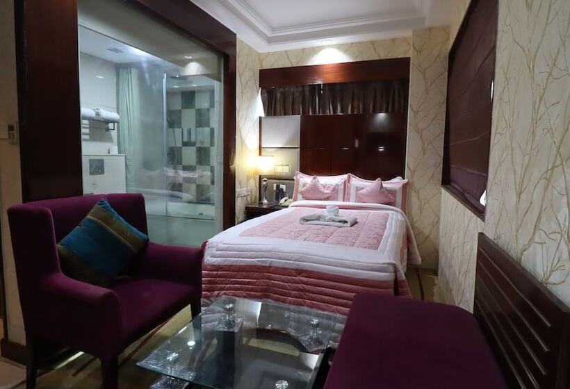 اتاق لوکس یک تخته, Skycity Hotel Gurgaon
