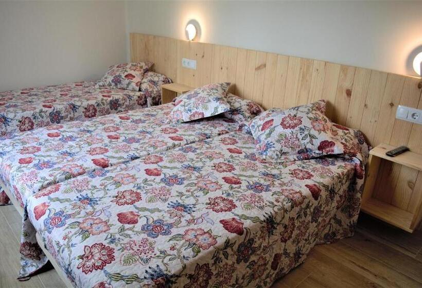 스탠다드 트리픔 룸 공동욕실, B&b Los Llanos