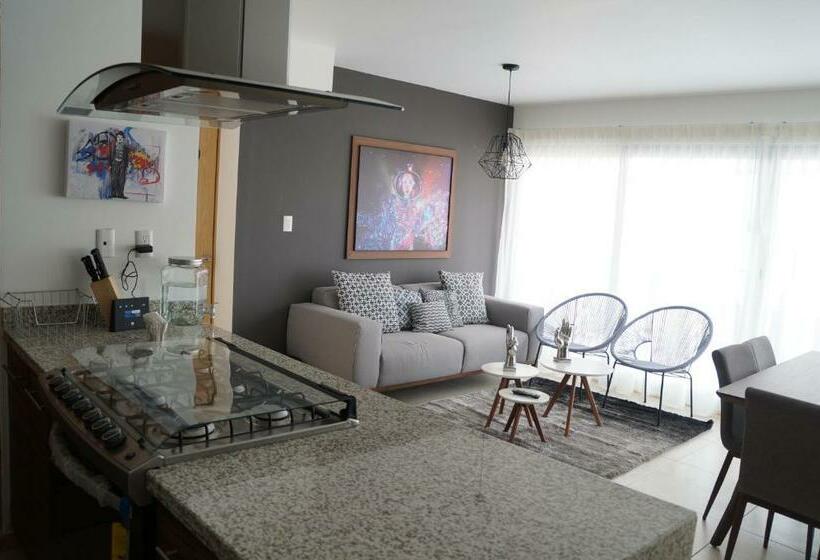 آپارتمان 2 خوابه, Metropolitan Suites