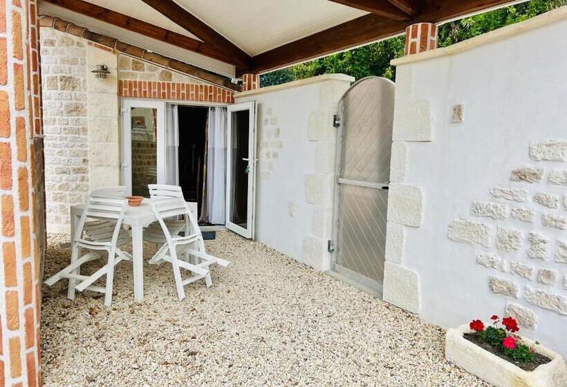 استودیوی استاندارد, Le Mas Des Mathes, Chambres D Hôtes, Studios