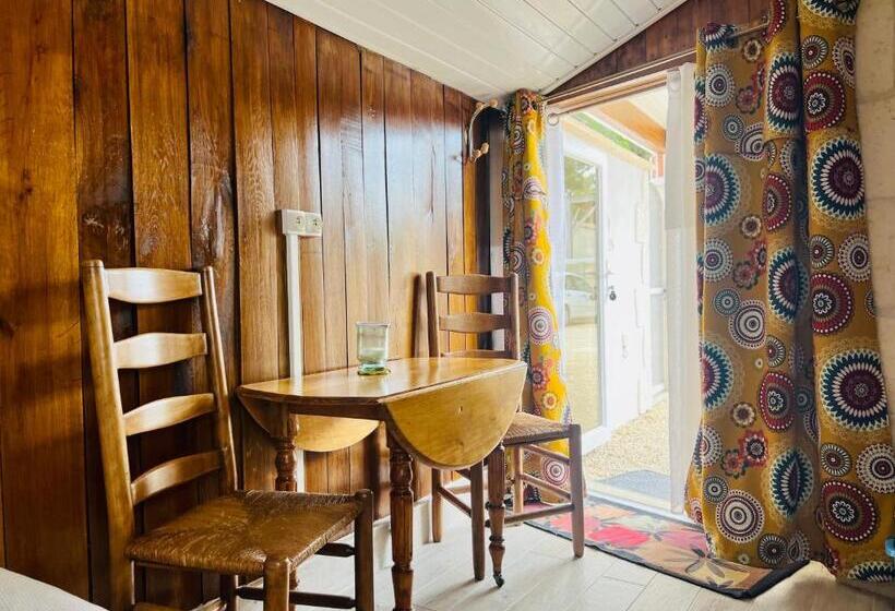 استودیوی استاندارد, Le Mas Des Mathes, Chambres D Hôtes, Studios