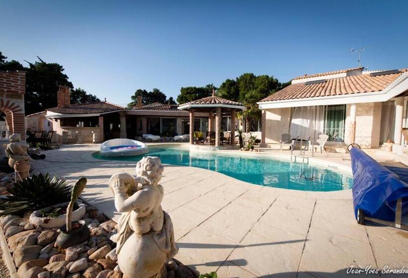 استودیوی استاندارد, Le Mas Des Mathes, Chambres D Hôtes, Studios