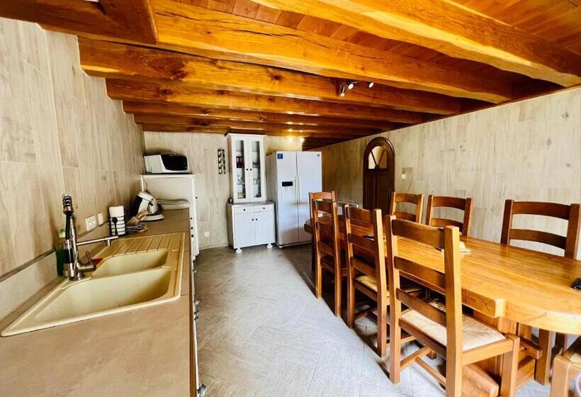 آپارتمان 1 خوابه با تراس, Le Mas Des Mathes, Chambres D Hôtes, Studios