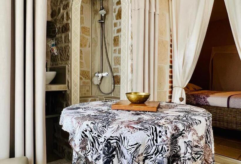 اتاق استاندارد, Le Mas Des Mathes, Chambres D Hôtes, Studios